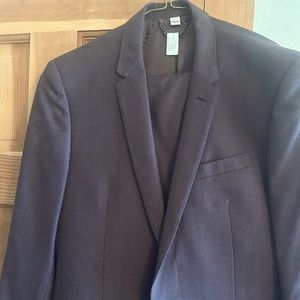 Burberry Slim Fit Suit